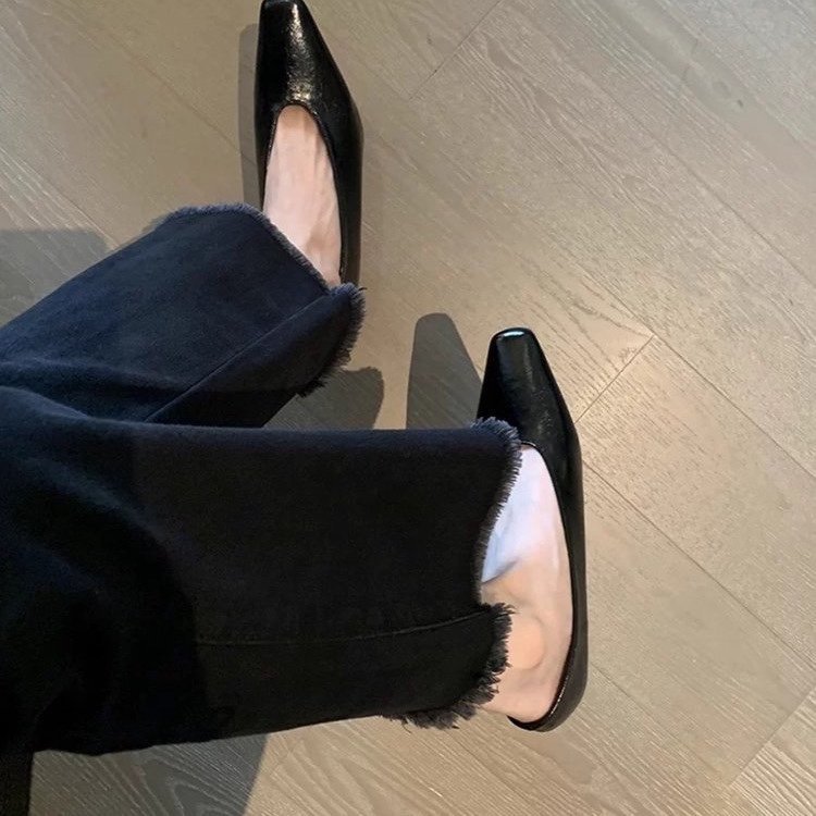 Women Dress Shoes hot High Heel Fashion Casual Style Versatile Commute Square Toe NEW hot Triple Black Bury Free shipping