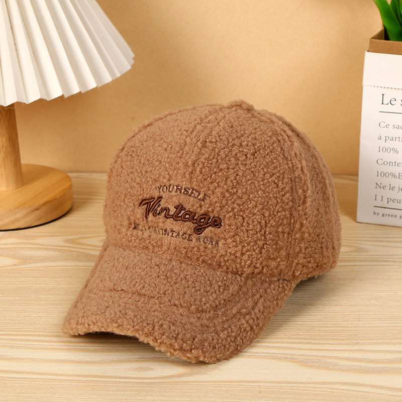 Korean version of the winter plush baseball cap women's fashion versatile cold hat autumn and winter warm furry duck tongue cap wholesale