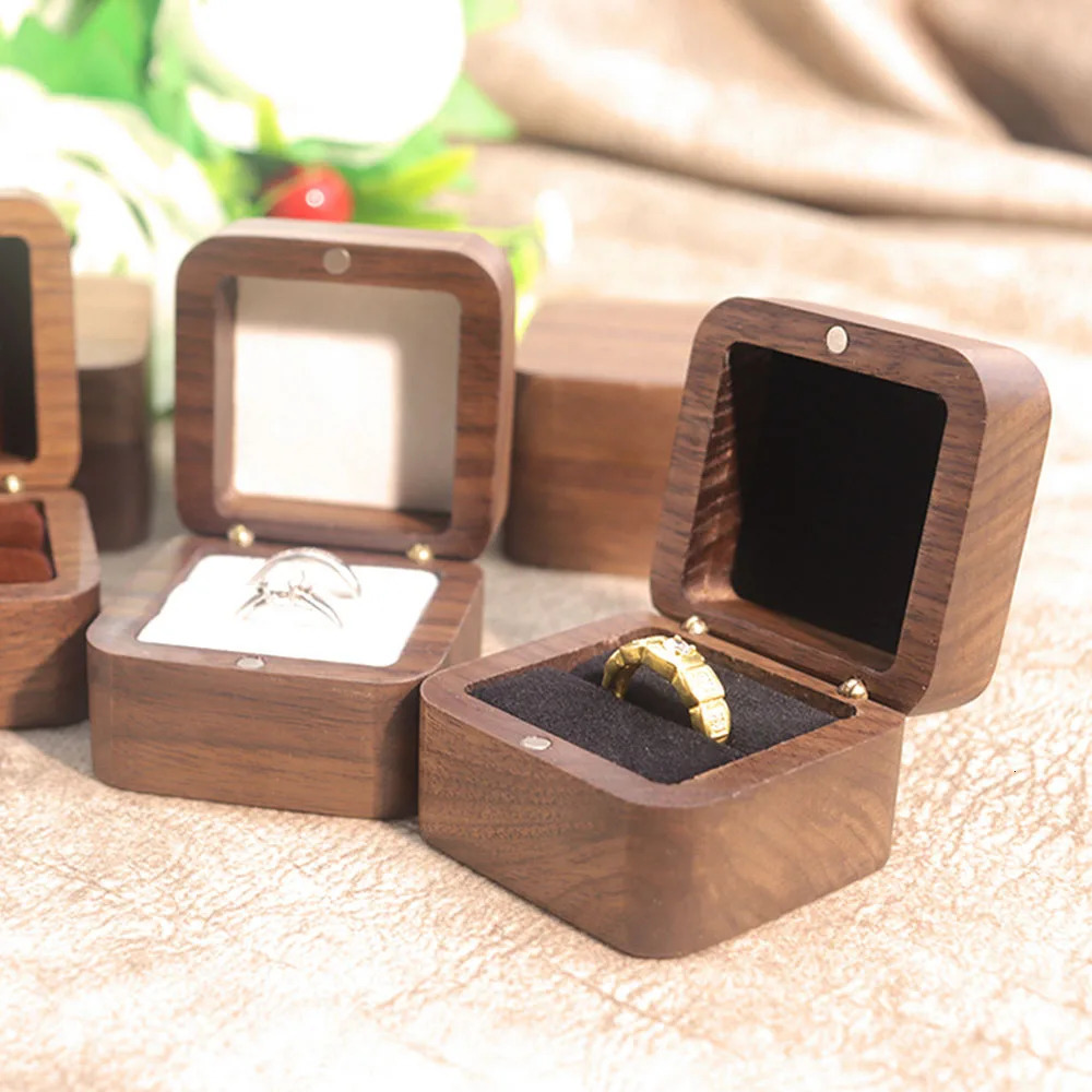 5.5cm Square Engagement Ring Box Black Walnut Wedding Diamond Ring Jewelry Gift 250106