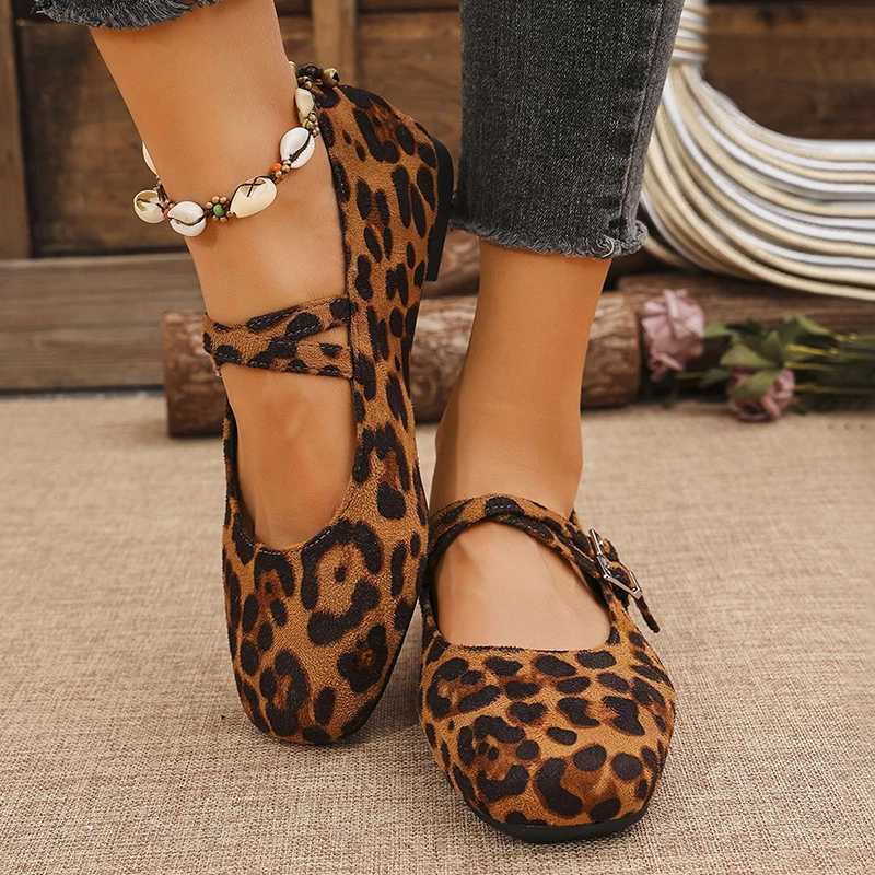 Double Buckle Red Ballet Flats Women 2025 Brand Designer Square Toe Mary Jane Shoes Woman Comfort Soft Sole Casual Walking ShoesC250108