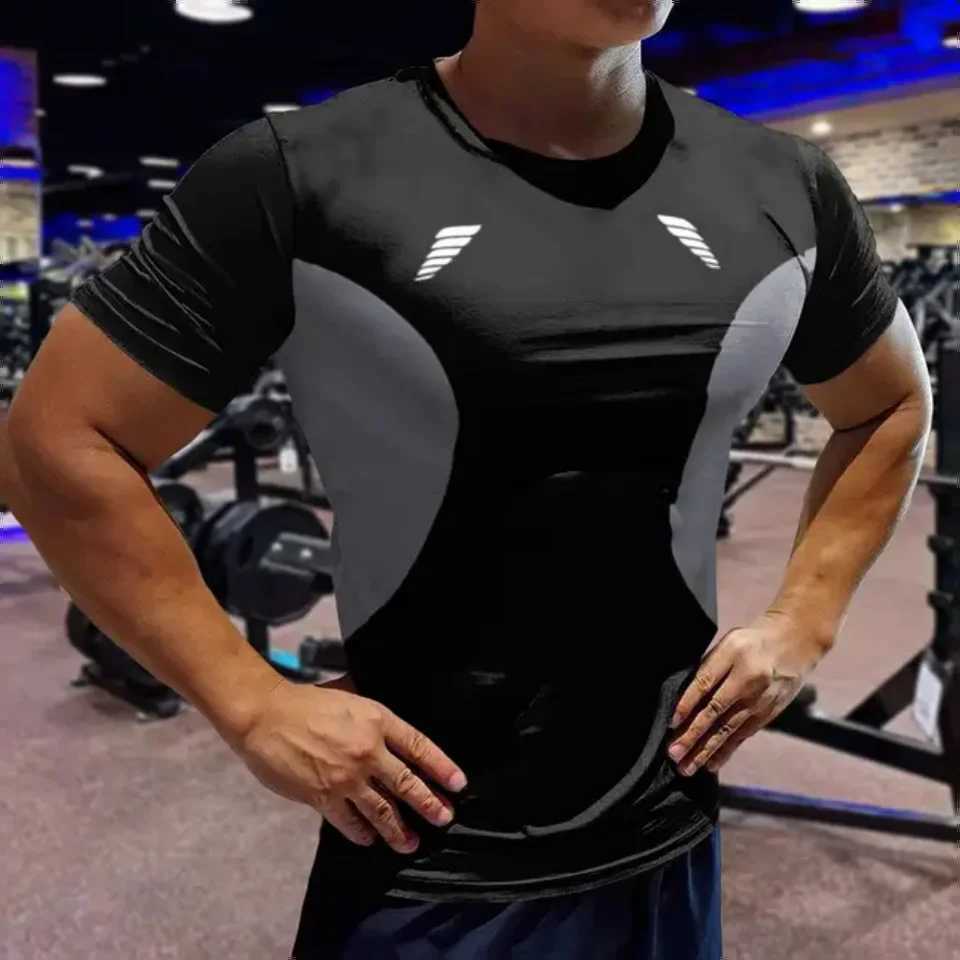 High Quality Gym mens T-shirt sportswear casual short sleeved T-shirt quick drying running sportswear mens oversized clothing top new T250108