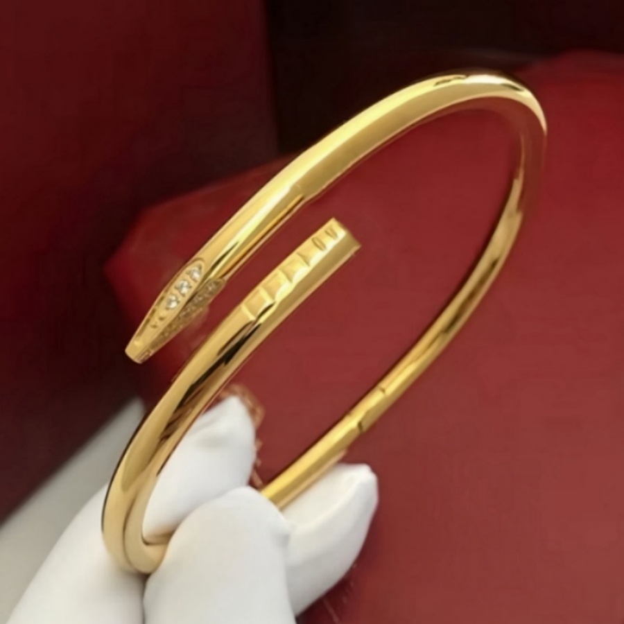 Bracelet Designer For Women Men Luxury Bangle Gold Designer Jewlery High Quality Titanium Steel Does Not Fade Friends Brothers And Sisters Silver Brac