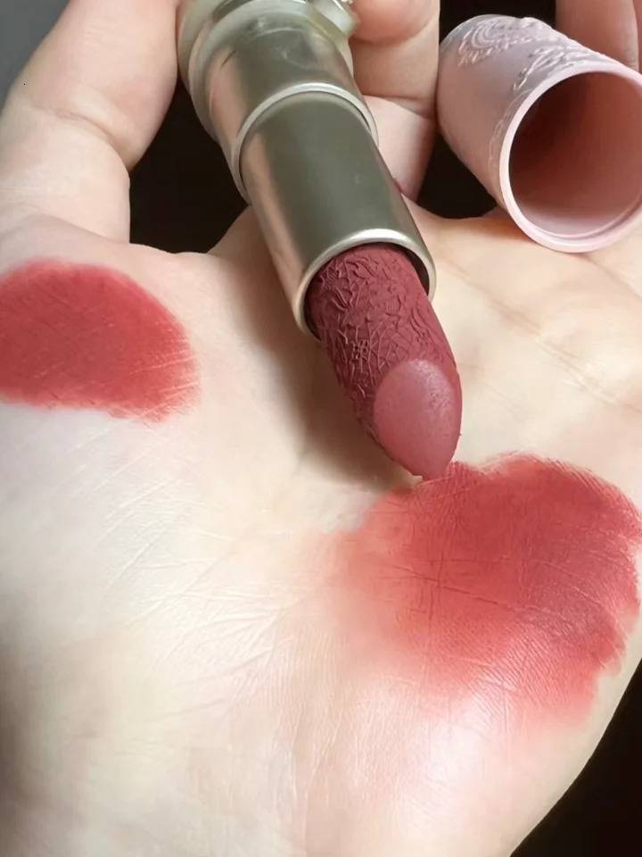 Colorrose Embossed Lipstick Niche Milk Tea Lipstick Cameo Brown Matte Parity Makeup Classical Western Beauty 250108