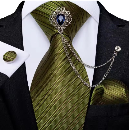 Luxury Green Plaid Silk Ties For Men With Handkerchief 8cm Wide Wedding Neck Tie Set Pocket Square Brooch Chain Accessories Gift