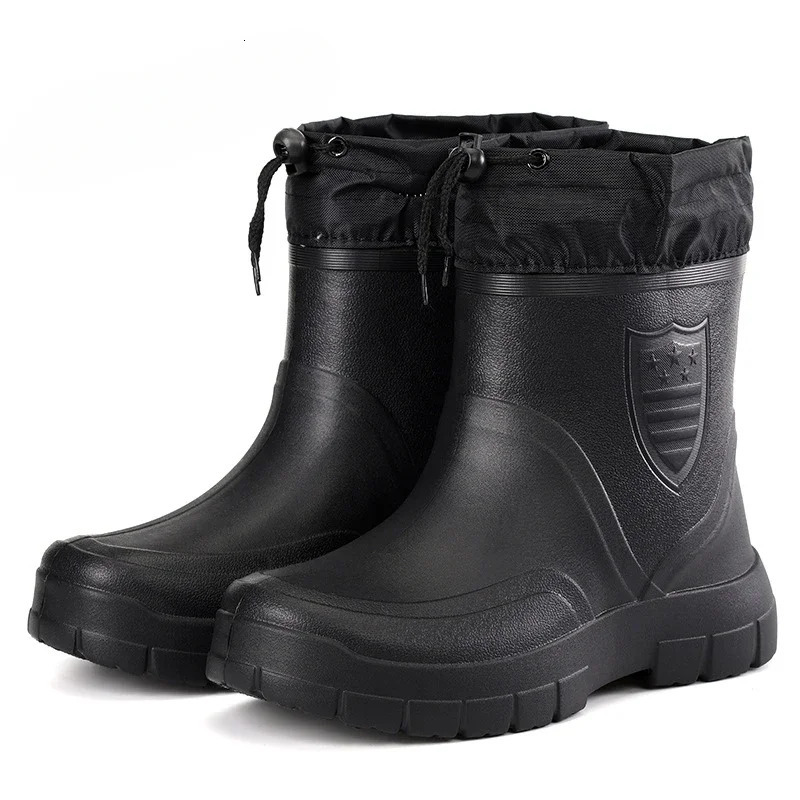 Versatile Mens Rain Boots Waterproof outdoor lightweight shoe Velvet fashion short boot Casual comfort male water shoes 250106