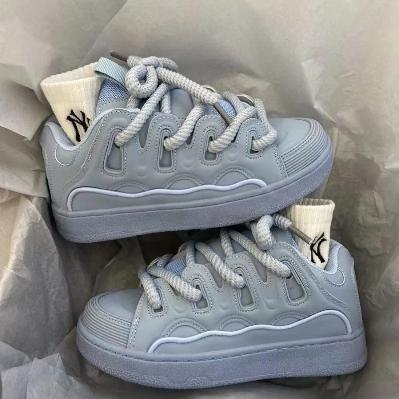 Chunky Sneakers Men Women Casual Comfortable Platform Shoes Fashion Thick Sole Bread Shoes VulcanizeShoe Plus Size 36-44 250106