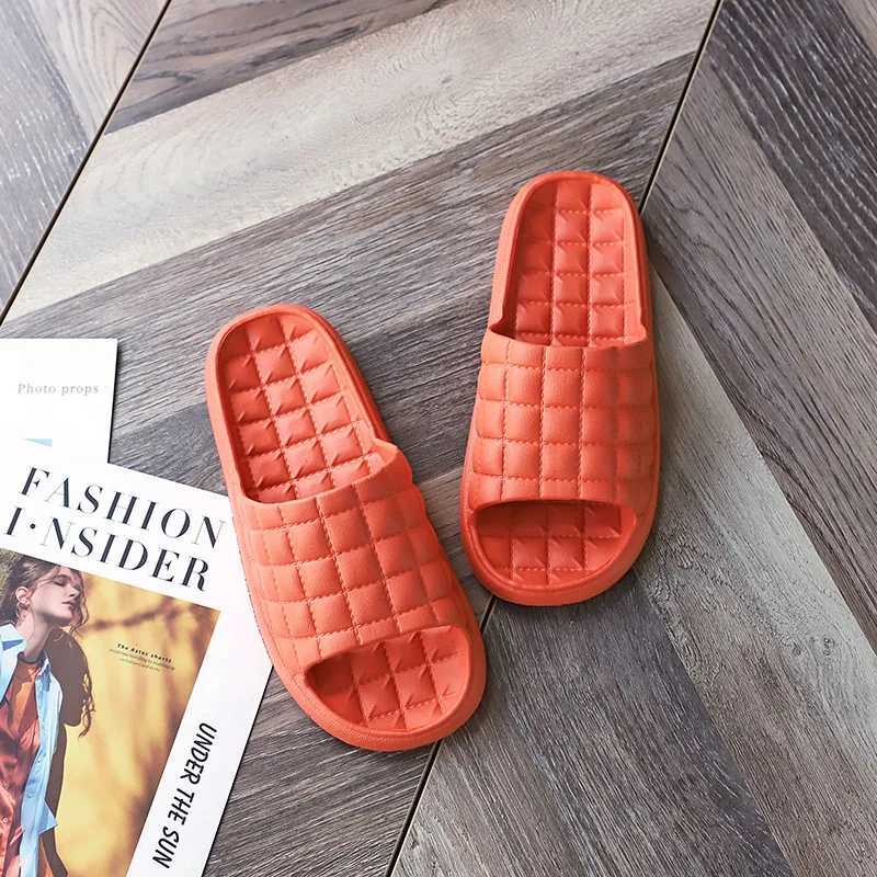 New Arrival Womens indoor home slippers are soft and comfortable in summer with anti slip flip cover for bathroom slippers Couples family flat shoes a