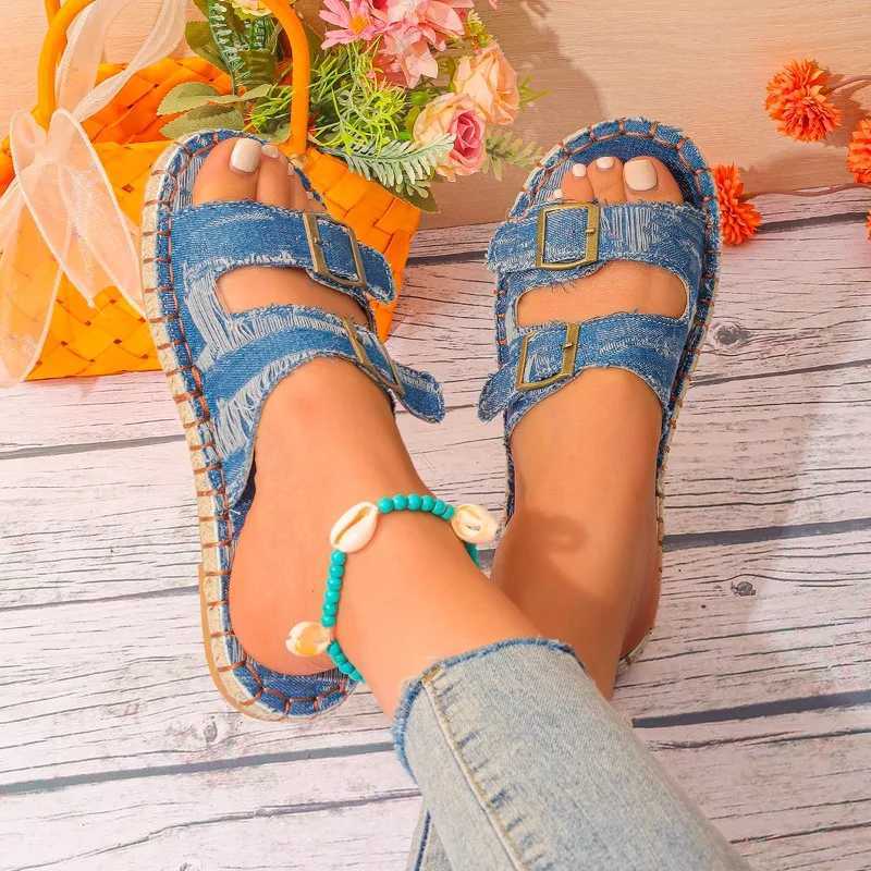 New Arrival New Street Denim Summer Slippers Womens Flat Outdoor Sandals Womens Luxury Design Flip Cover Womens Trend Womens Shoes T250108