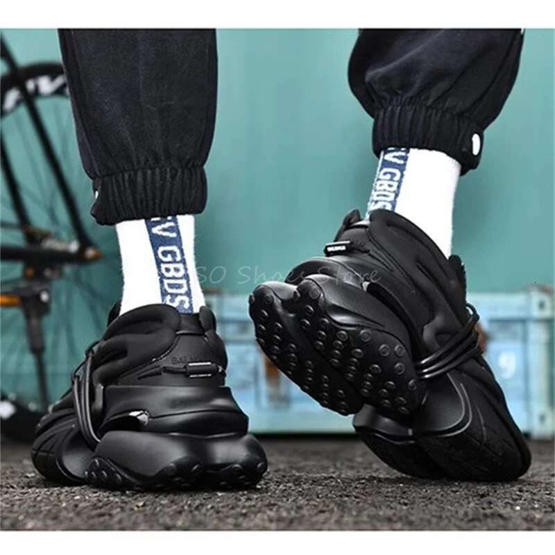 Bullet Dad Sneakers for Men and Women Ins Fashion Couple Thick Sole Heightened Casual Sports Spacecraft Yacht Shoes