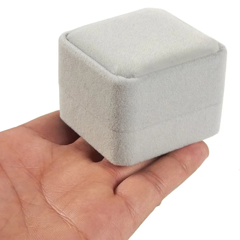 6PCS Square Velvet Ring Box Rings Earrings Studs Storage Organizer Jewelry Gift Case Romantic Proposal Wedding Ring Box 250106