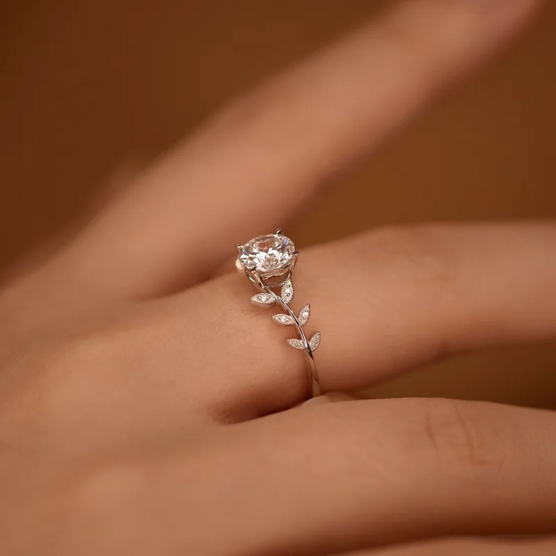 GRA Certified 1CT Real Rings For Woman D Color VVS1 Lab Diamond S925 Silver Engagement Promise Wedding Band Jewelry 250106