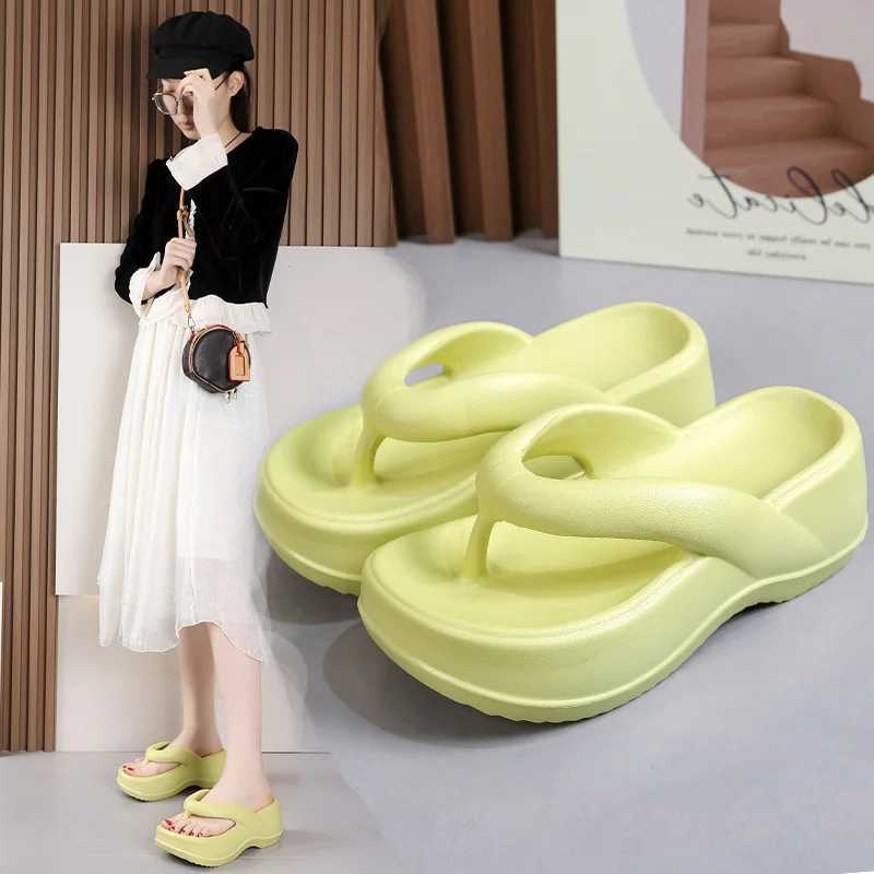 New Arrival Eyriphy platform flip cover summer thick soled womens sandals outdoor beach slides bathroom family shoes comfortable soft soled slides T25