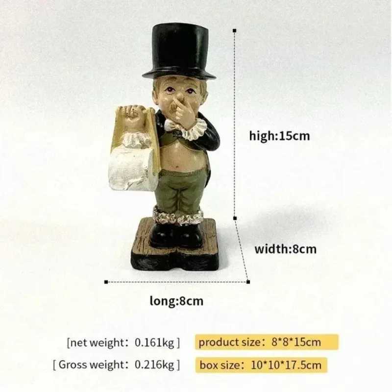 Creative toilet paper holder Spoof paper holder statue cute and interesting decoration resin butler shape tissue holder toilet decoration Y250108
