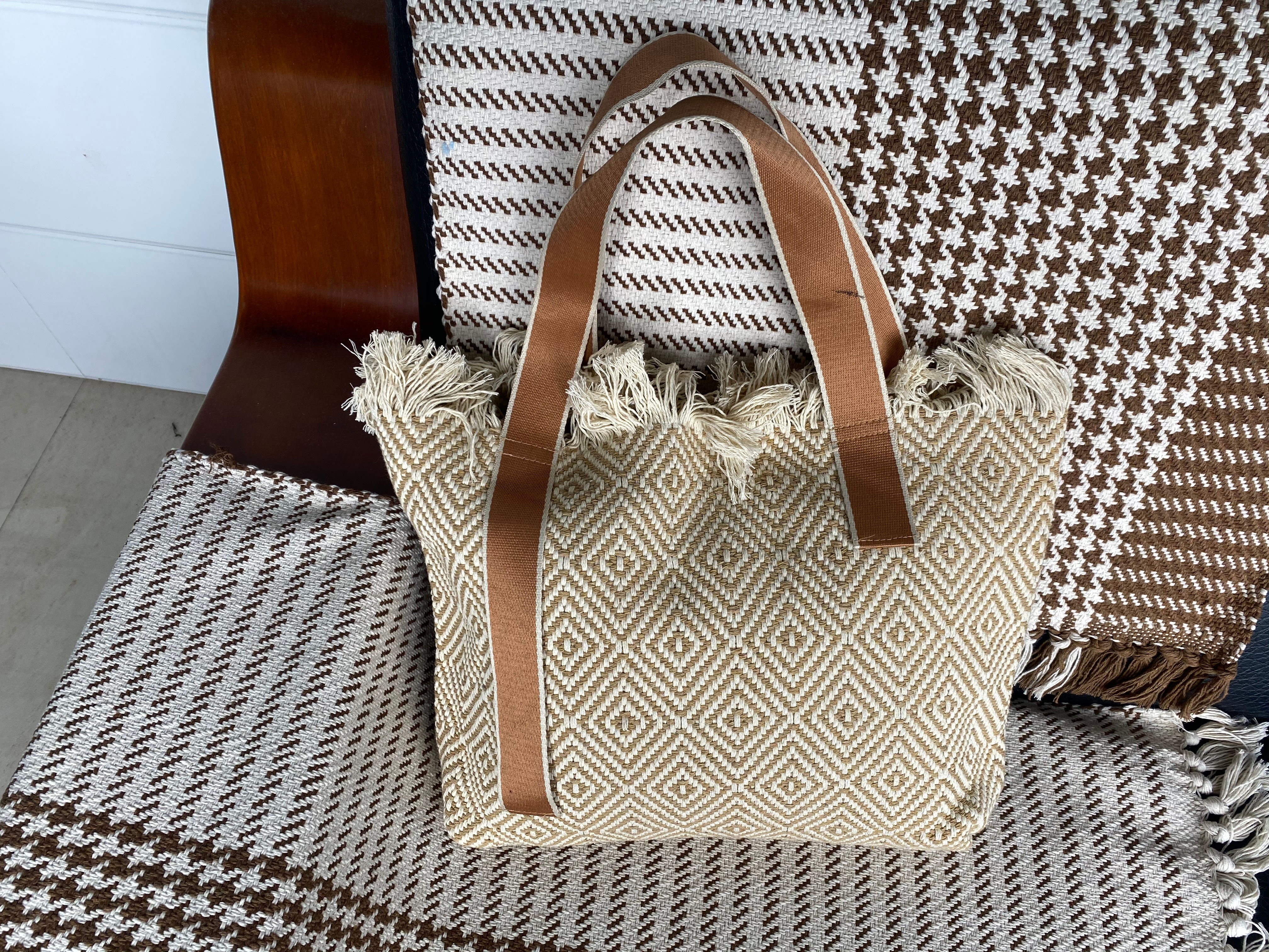 Authentic Handmade Coarse Fabric Shoulder Purse