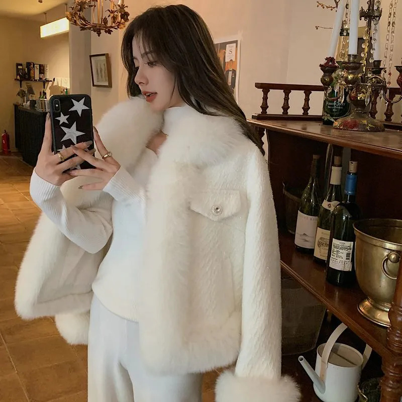 Sparkg Small Fragrant Wind Coat Women 2023 Autumn/Winter New Combination Rough Tweed Imitation Fox Fur Top Warm Cardigan
