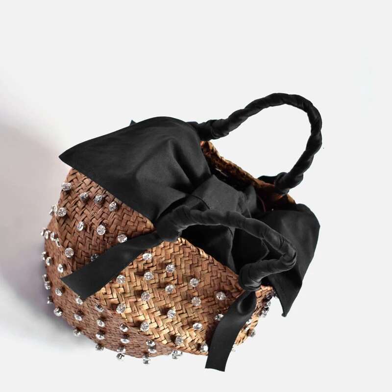 Handmade Embellished Straw Summer Holiday Beach With Pearl Ladies Woven Bucket Dia Bag Designer Hot Handbags