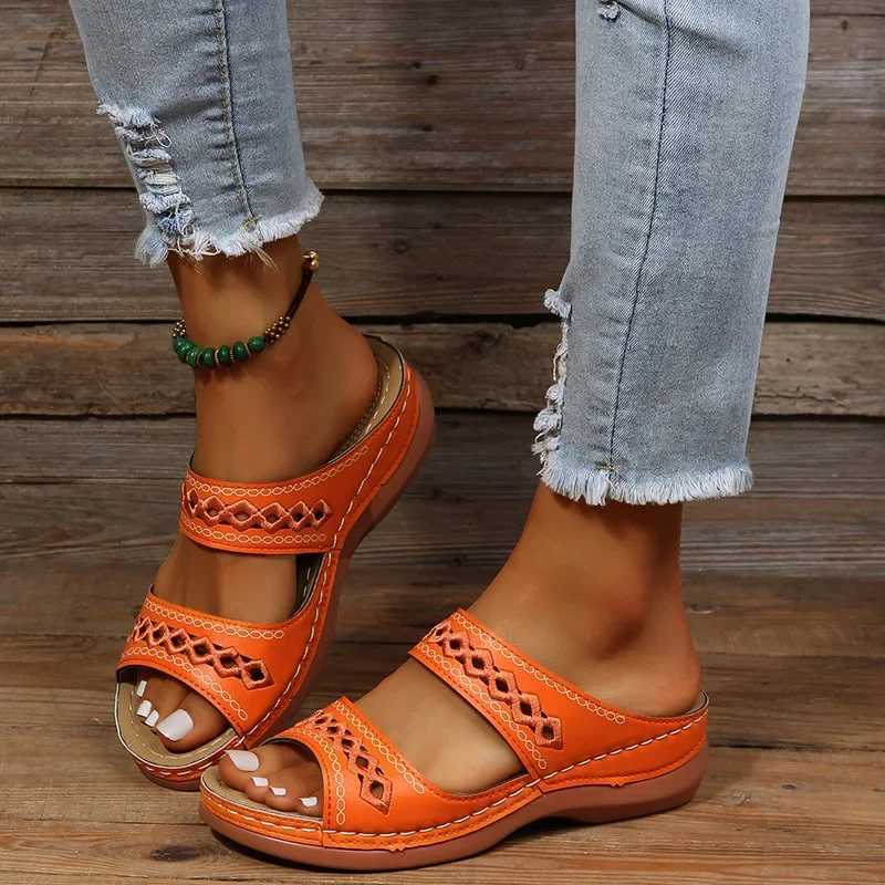 New Arrival Hollow slider summer womens sandals slider comfortable wedding sandals casual beach Roman leather womens slippers Zapatos Mujer T250108