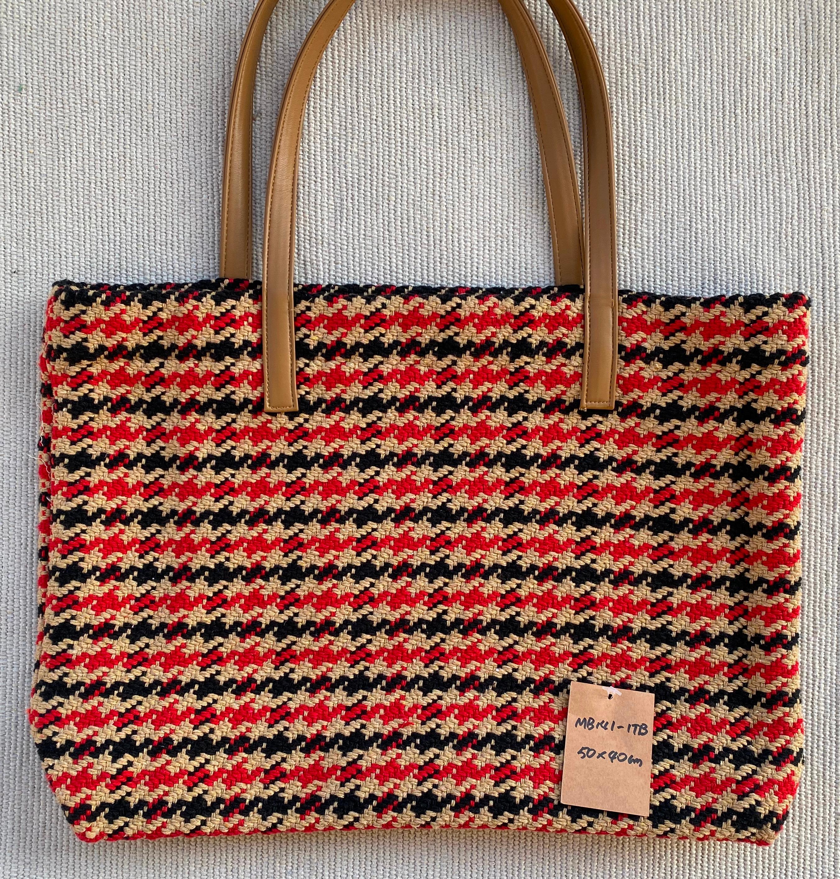 Elegant Vintage-Style Woven Linen Shoulder Bag - Perfect Accessory