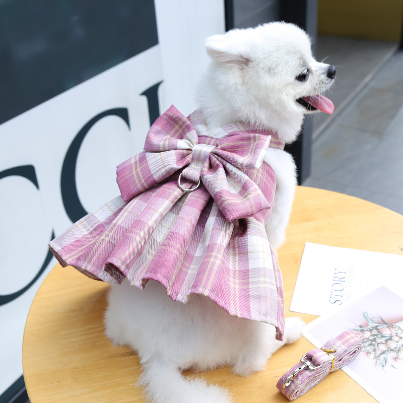 Pet plaid skirt chest strap leash walk dog cat vest clothes teddy supplies factory direct sales 2025
