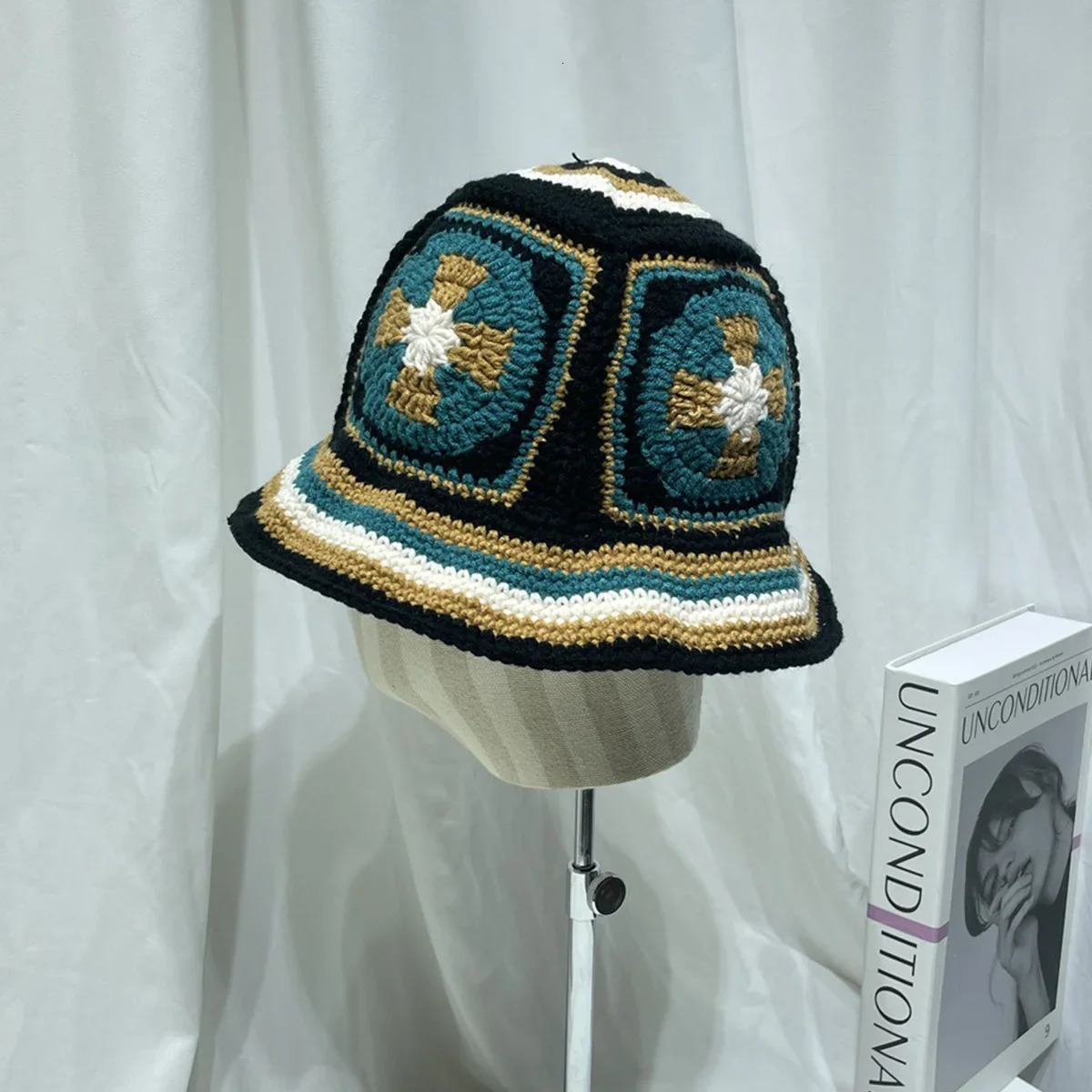 Women Muticolor Crochet Korean Handmade Bucket Hat Women Weaving Knitted Hat Y2k Fashion Flowers Autumn Winter Beanies Basin Cap 250107