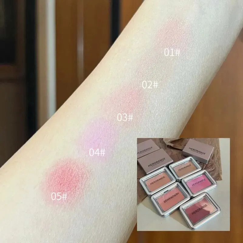 HERORANGE Atmospheric Single-color Blush Is Waterproof Sweat-proof Non- and Long-lasting. Five Colors Are Available. 250108