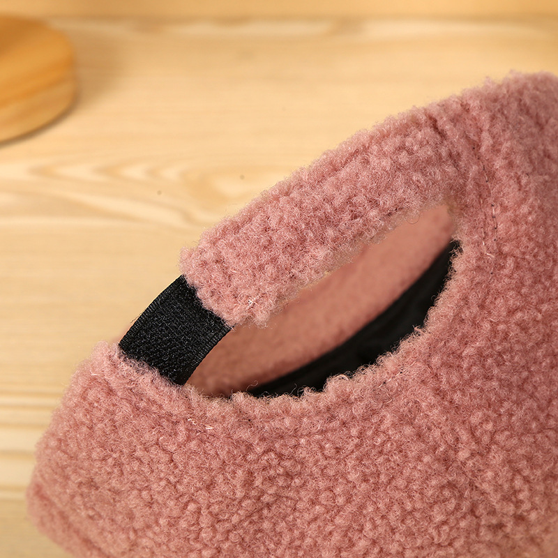 Winter hat female warm cap Korean version of the hundred with plush cap duck tongue cap show face small baseball cap female bent brim cap wholesale