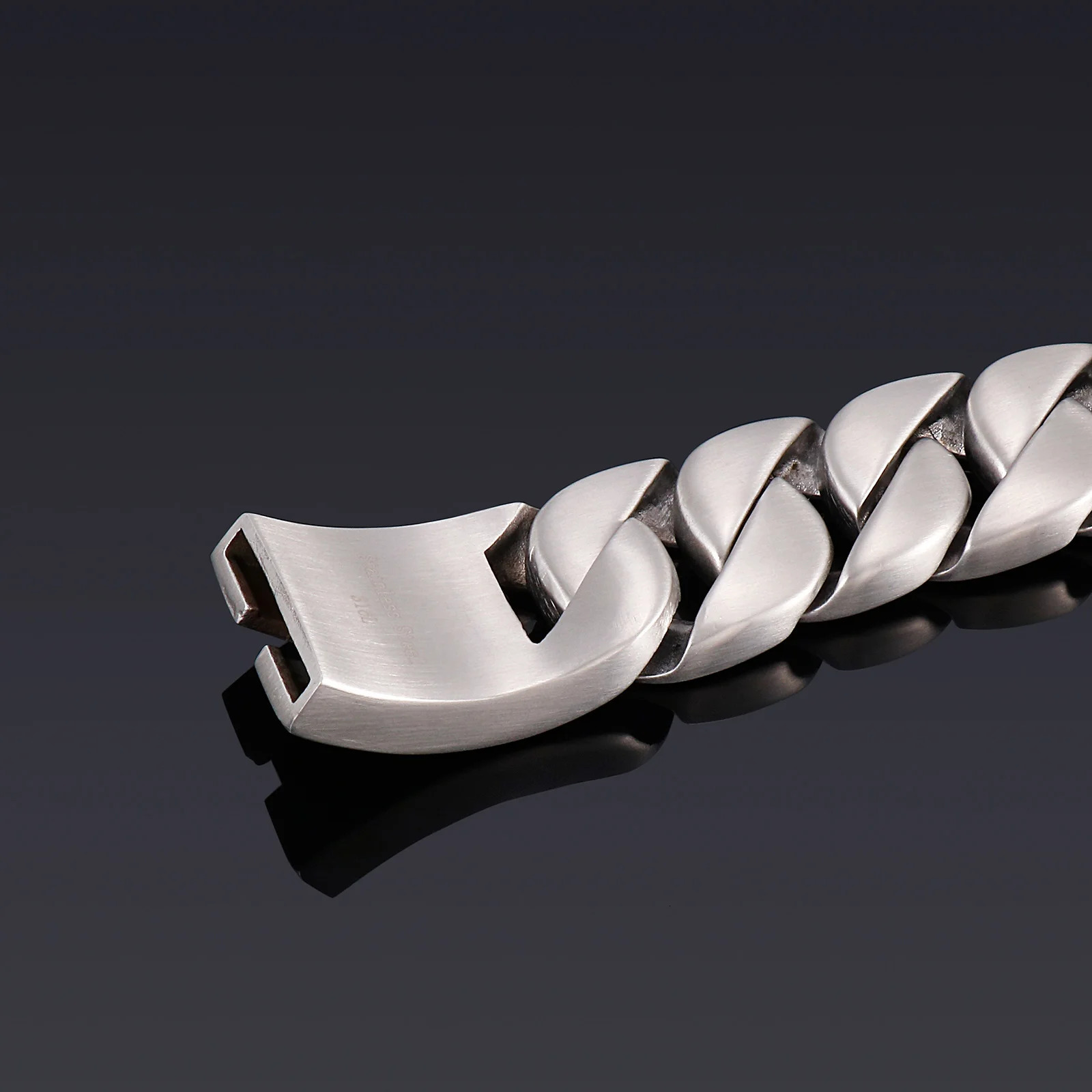 31mm Width Classic Big Heavy Chunky Chain Bracelet Stainless Steel 316L GoldSilver Color 250107