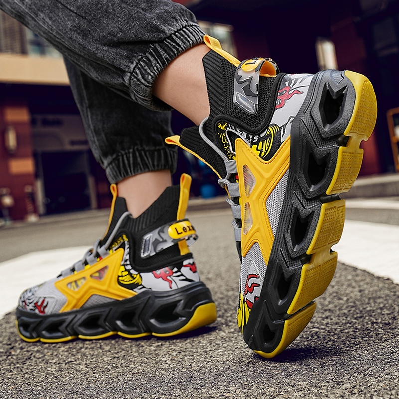 men Sneakers Male casual Mens tenis Luxury shoes Trainer Race Breathable fashion running Shoes for women ddmythur