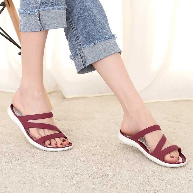 New Arrival Womens slippers flat bottomed round toe solid color sandals Korean casual non slip lightweight beach shoes sandals T250108