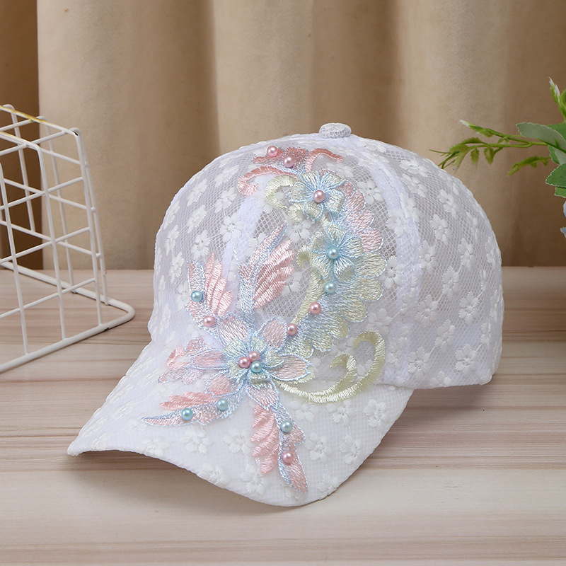 Summer thin section lace duck tongue cap female embroidered flowers mesh breathable baseball cap Korean version of the tide sunscreen sun hat sub