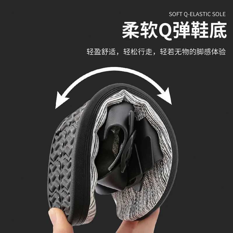 New Arrival Fashionable classic mens slippers anti slip home mens outdoor sandals soft and comfortable waterproof shoes mens breathable slippers T2501