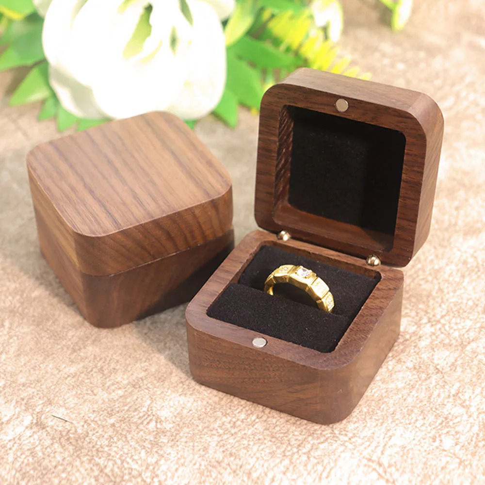 5.5cm Square Engagement Ring Box Black Walnut Wedding Diamond Ring Jewelry Gift 250106