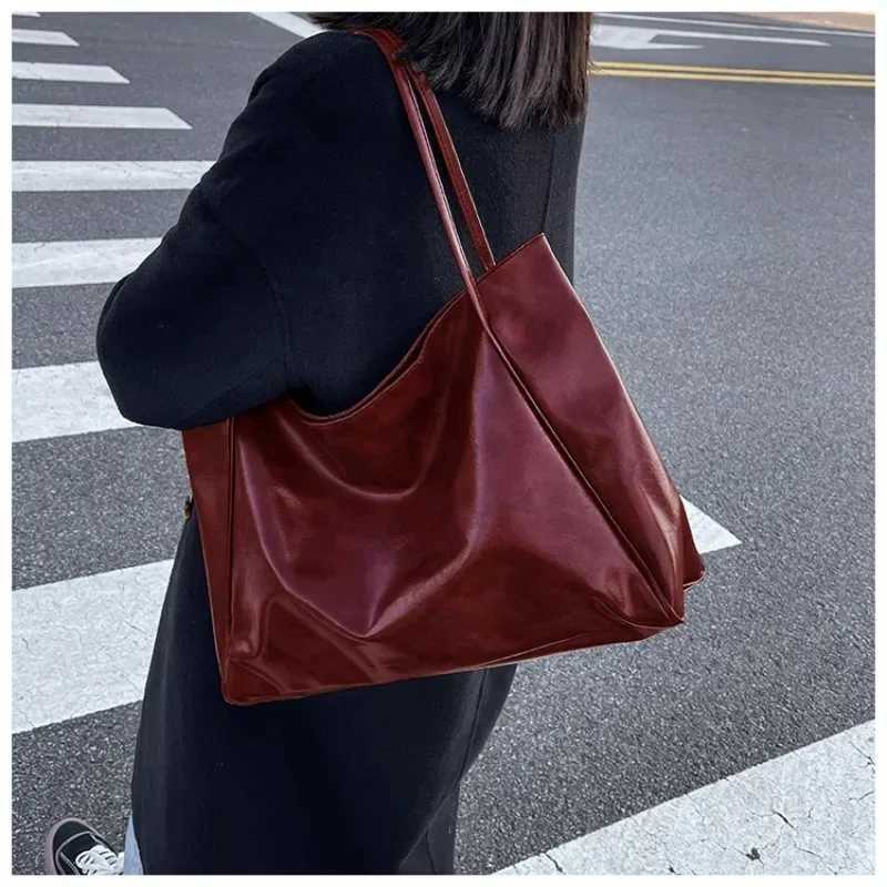 Fi Large Capacity Tote Bag for GirlsXJ250108