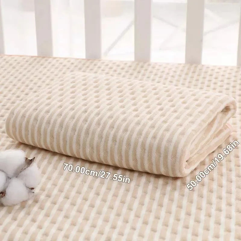 Baby Diaper Pad 4 Layers Diaper Changing Mats Soft Strong Absorbent Baby Sleep Cushion Pads Outdoor Baby Stroller Diaper Mat 250109