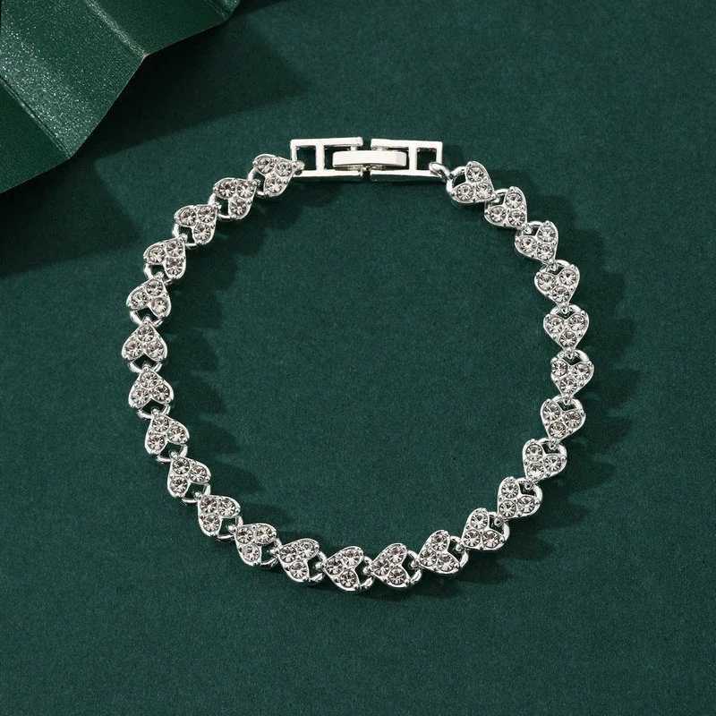 Fashionable Exquisite Luxurious And High-End Crystal Simple And Creative Roman BraceletXJ250109