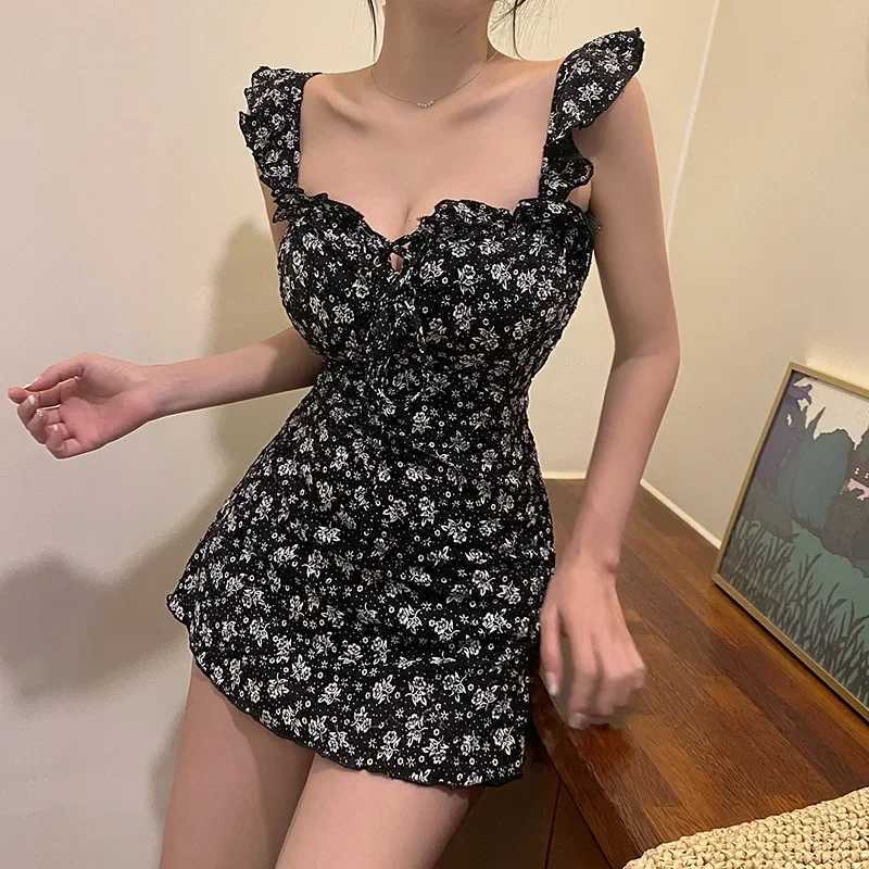 2022 New Korean Sexy High Waist Swimwear Women Print One Piece Swimsuit Fa ss Monokini Bathing Suit Swim WearXJ240108