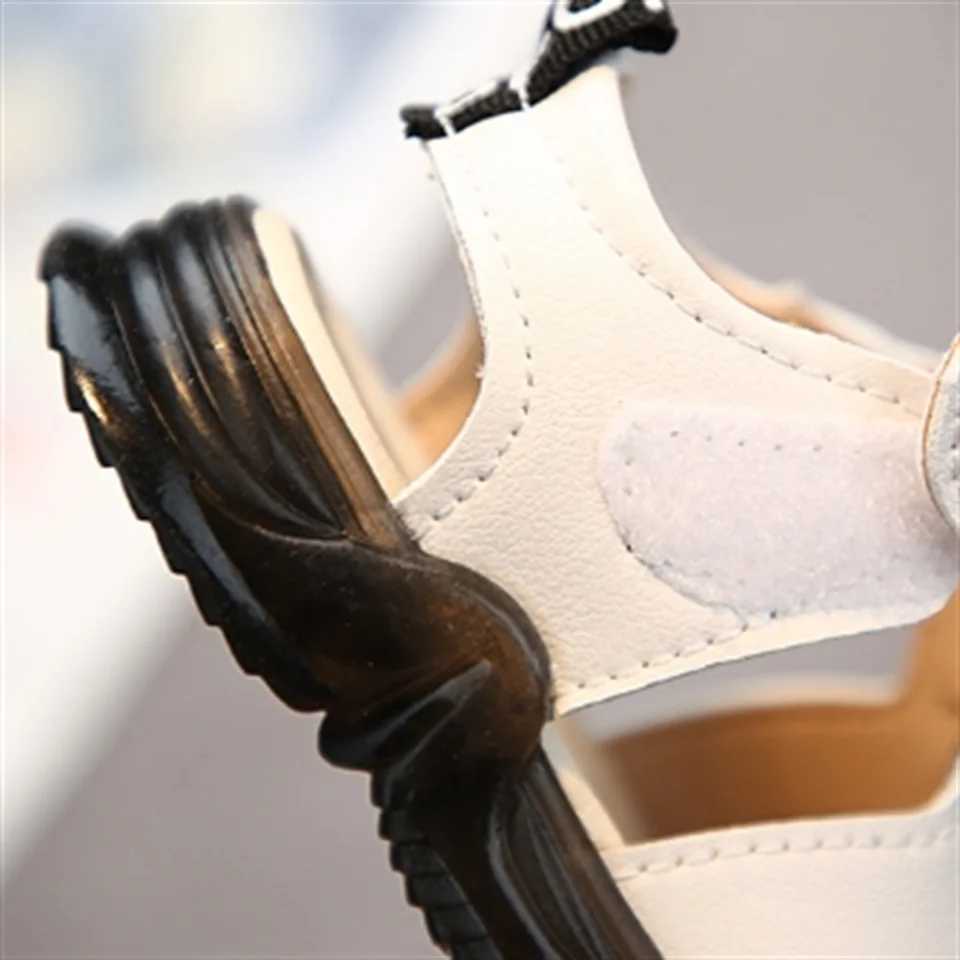 Childrens Sandals Anti Kick Summer Boys New Beach Shoes 0-1-3 Year Old Baby Soft Bottom Walking Shoes One Piece Shipping W250108