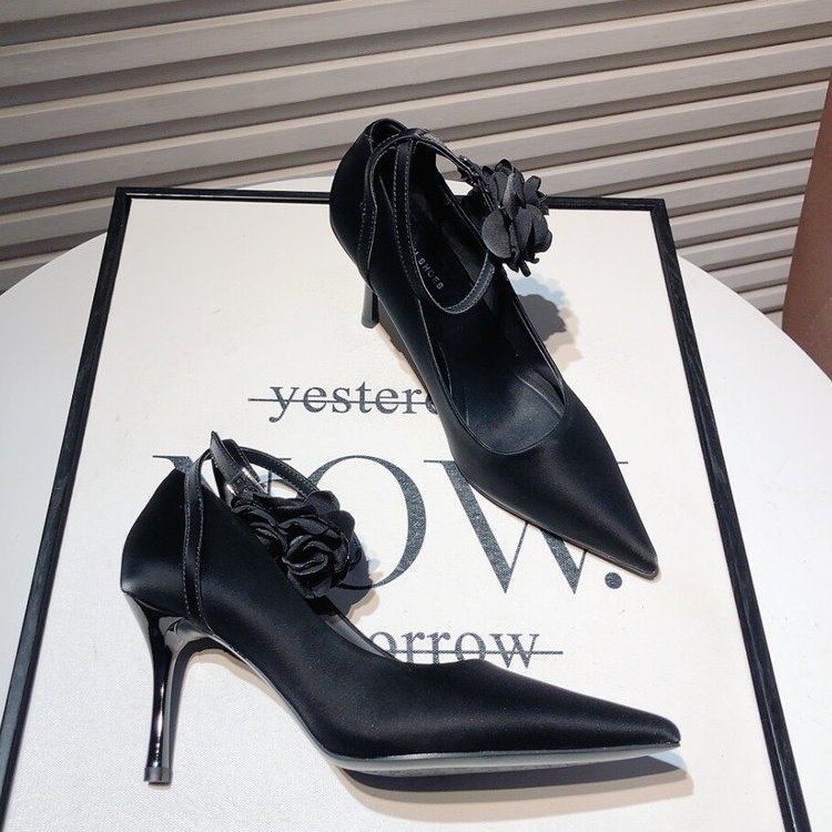 Women High Heel Design wer French Gentle Style Personalized Versatile Pointed NEW hot Toe Triple Black Sier Free shipping