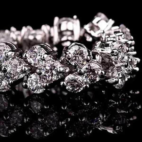 Delysia King 3 Color Women FashionZircon Inlaid Heart BraceletXJ250109
