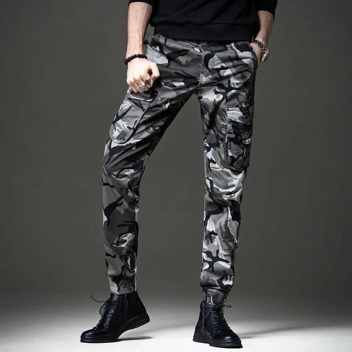 Mens lightweight luxury camouflage outdoor sports jeans wearresistant multi pocket commercial pants and ultrathin fashionable casual pants for army fa