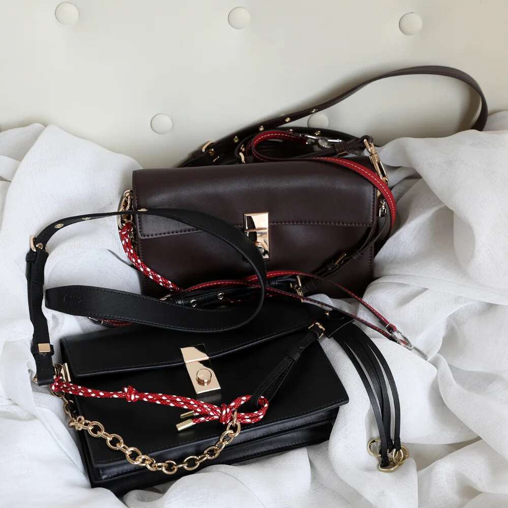 Genuine Leather Crossbody Messenger 2025 Niche Design Cowhide Vintage Motorcycle High Quality Women Armpit Shoulder Bag