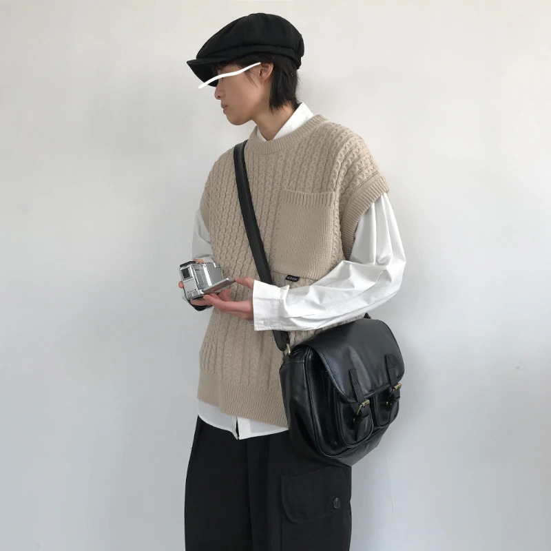 Sweater Vest Men Simple Casual Autumn Winter Round Neck Sleeveless Jacquard Solid Color Japanese Style Male Retro Warm Loose 250107