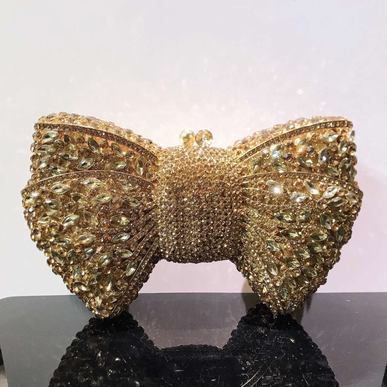 Women Bow Stone Clutch Lady Crystal Evening Bags Metal Green Minaudiere Black Rhie Handbag Wedding Party Purse