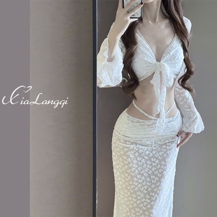 Bikini swimsuit women's 2025 new split style four piece designer sexy long dress looks slim, chest straight, soaking in hot spring vacation