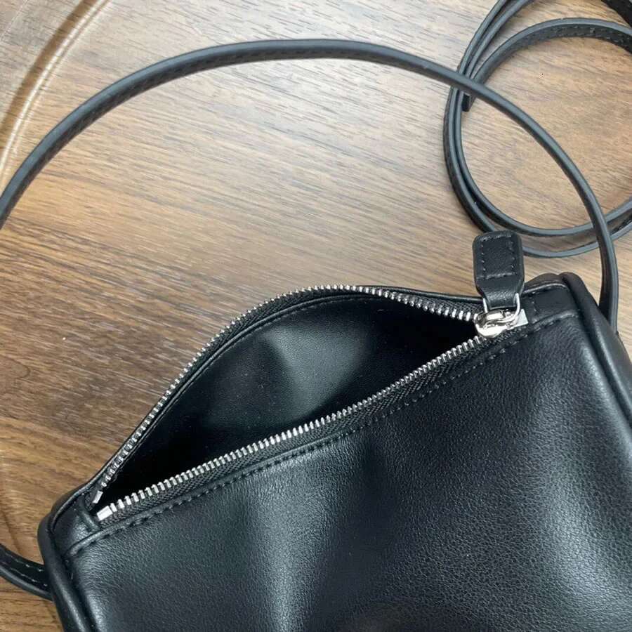 90S Real For Women Designer Shoulder Bags With Strap Female Small Handbags Y2k Girls Hobo Bag Purse Suede Leather