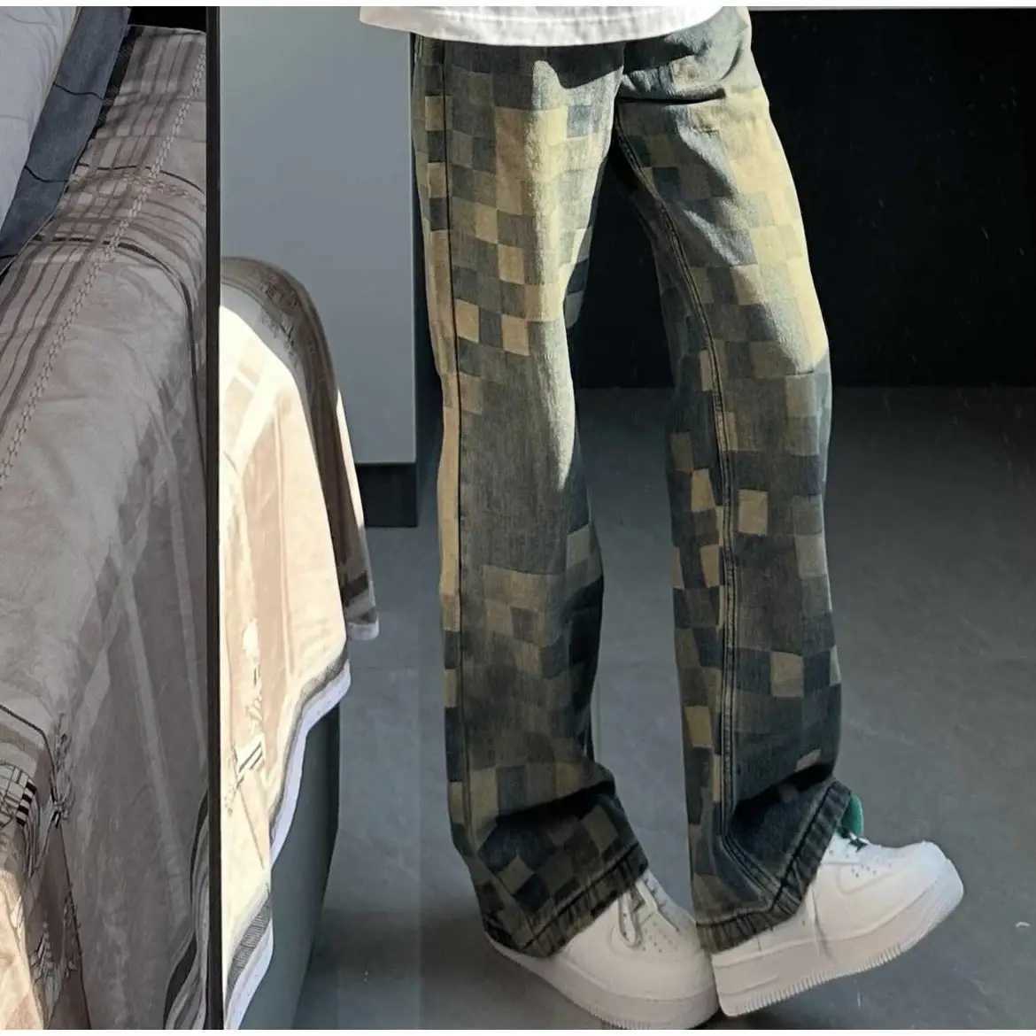 2025S Fashion Designer High Quality American Washed Retro Checkered Jeans For Couples Hip Hop Trend Straight Leg Personalized Loose Micro Striped Men 