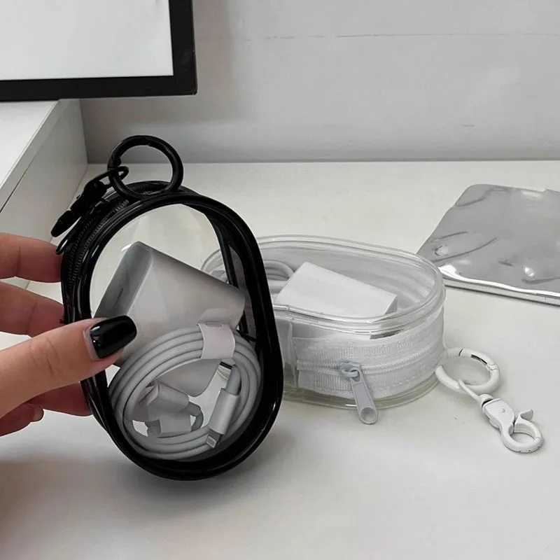 Korean Mini Cute Square Makeup Bag for Women Portable Earphones Lipstick Sanitary Napkins Storage Bag Mini Makeup Zipper Bag W250109