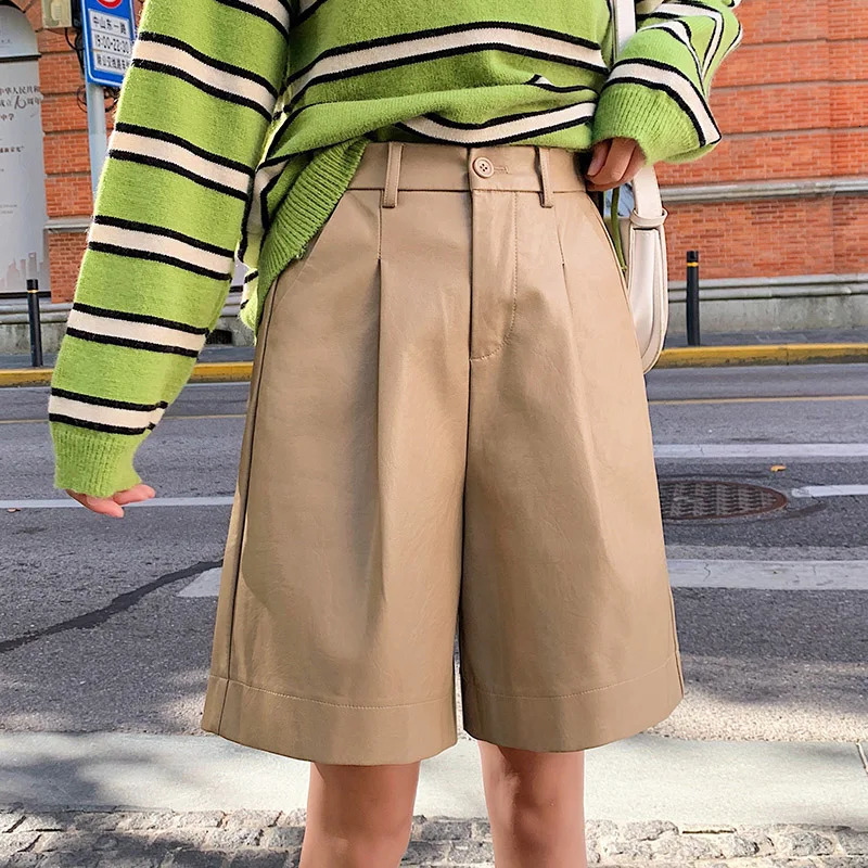 QOERLIN S-4XL Fashion PU Leather Shorts Womens Autumn Winter Bermuda Elastic Waist Loose Five Points Leather Trousers Shorts 250109