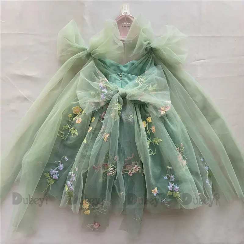 2023 Baby Embroidery Dress Girl Summer Dress Floral Bows Sleeveless Ballarina Dance Performance Dress Girls Tutus ClothesXJ250108