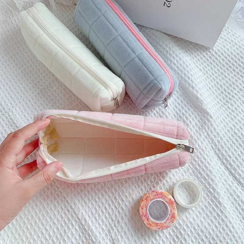 Soft multifunctional makeup bag organizer large capacity pink white blue plush makeup bag pencil case cute student storage bag W250109